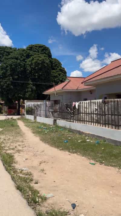 Nyumba ya vyumba vinne inauzwa Mjini, Ruvuma (251 sqm)