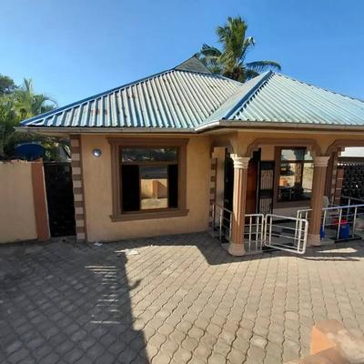 Nyumba ya vyumba vitatu inapangishwa Mbezi Mwisho, Dar Es Salaam Nyumba ya vyumba vitatu inapangishwa Mbezi Mwisho, Dar Es Salaam