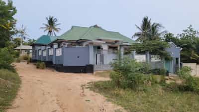 Kiwanja kinauzwa Madale, Dar Es Salaam (1200 sqm)