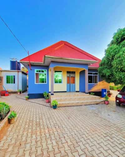 3 Bedrooms House for Rent in Mahina, Mwanza