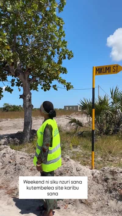 Viwanja vinauzwa Kimbiji Golani, Dar Es Salaam sqm 400