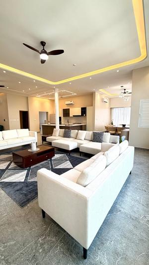 Apartment ya vyumba vitano inapangishwa Upanga East, Dar Es Salaam Apartment ya vyumba vitano inapangishwa Upanga East, Dar Es Salaam