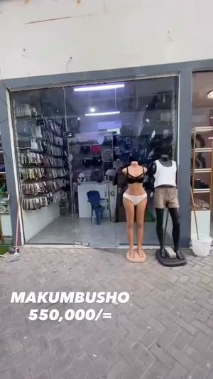 Duka linapangishwa Makumbusho, Dar Es Salaam Duka linapangishwa Makumbusho, Dar Es Salaam