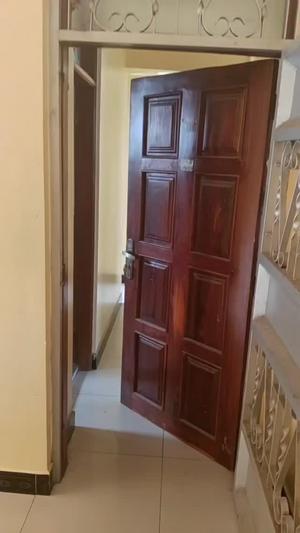 Apartment ya vyumba viwili inapangishwa Kariakoo Mafia, Dar Es Salaam
