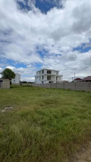 Plot for sale in Ununio Beach, Dar Es Salaam sqm 1431