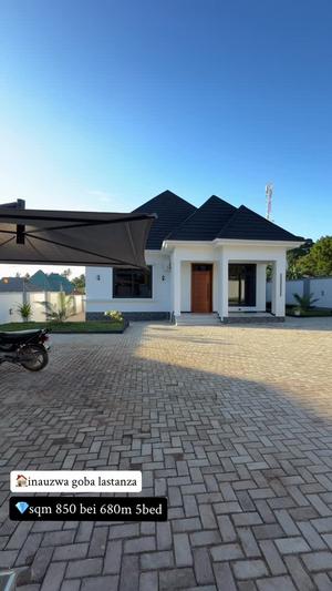 5 Bedrooms House for Sale in Goba Lastanza, Dar Es Salaam (850 sqm)