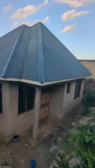 Nyumba ya vyumba viwili inauzwa Mbezi Malamba Mawili, Dar Es Salaam (100 sqm) Nyumba ya vyumba viwili inauzwa Mbezi Malamba Mawili, Dar Es Salaam (100 sqm)