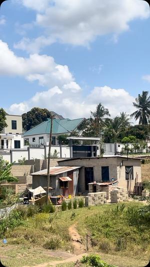Kiwanja kinauzwa Goba Kulangwa, Dar Es Salaam (1100 sqm) Kiwanja kinauzwa Goba Kulangwa, Dar Es Salaam (1100 sqm)