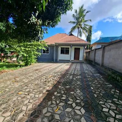 Nyumba ya vyumba viwili inapangishwa Kibamba Kwa Mangi, Dar Es Salaam Nyumba ya vyumba viwili inapangishwa Kibamba Kwa Mangi, Dar Es Salaam