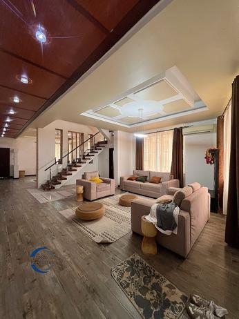 Villa (Furnished) ya vyumba vinne inapangishwa Mbezi Beach, Dar Es Salaam Villa (Furnished) ya vyumba vinne inapangishwa Mbezi Beach, Dar Es Salaam