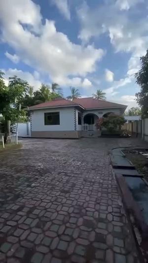 3 Bedrooms House for Rent in Bunju B, Dar Es Salaam 3 Bedrooms House for Rent in Bunju B, Dar Es Salaam