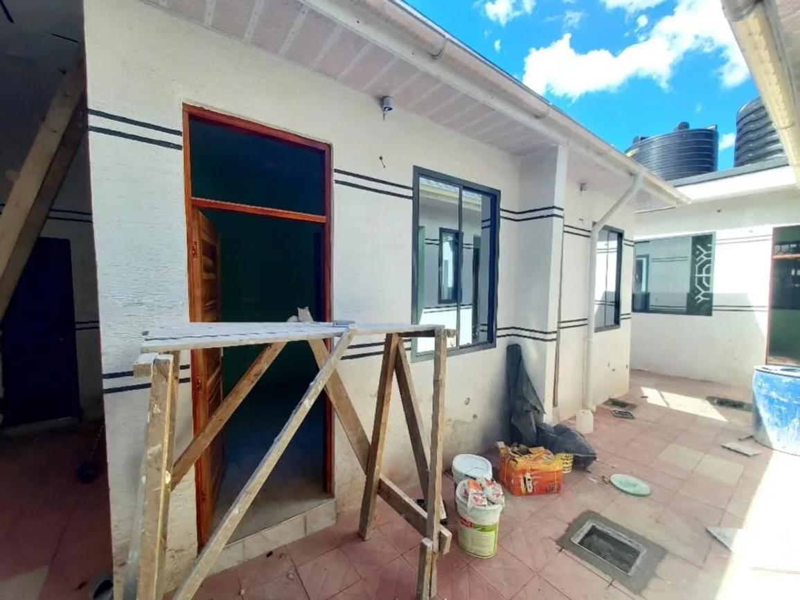 media -5 media -5
