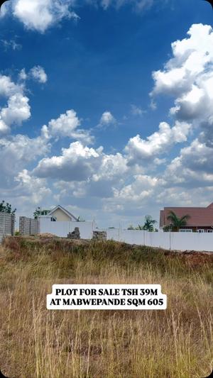 Kiwanja kinauzwa Mabwepande, Dar Es Salaam (605 sqm)