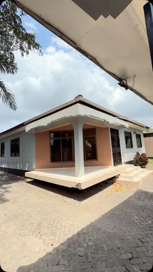 4 Bedrooms House for Rent in Mbezi Beach Masana, Dar Es Salaam 4 Bedrooms House for Rent in Mbezi Beach Masana, Dar Es Salaam