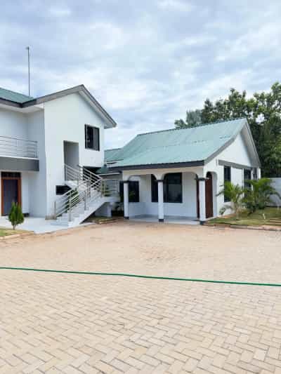 Apartment (Furnished) ya vyumba viwili inapangishwa MBEZI BEACH RAINBOW, Dar Es Salaam