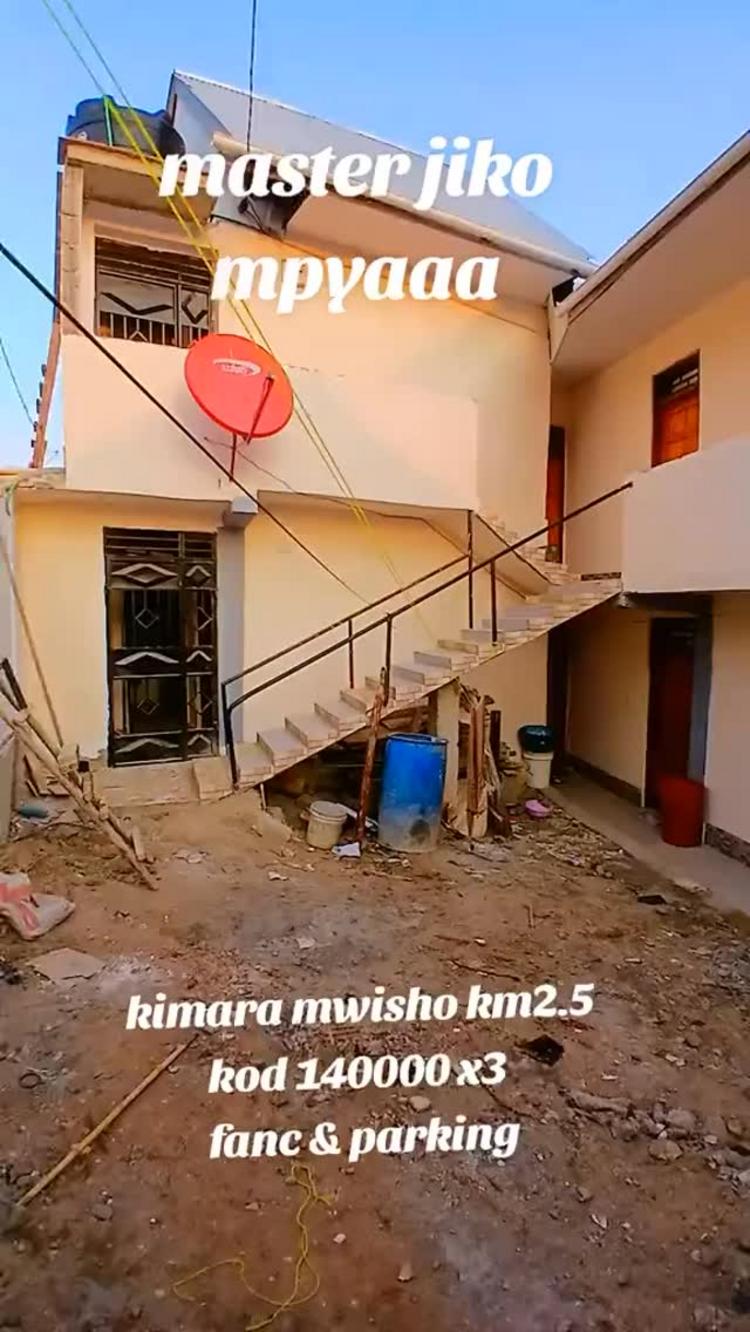 media -1 media -1