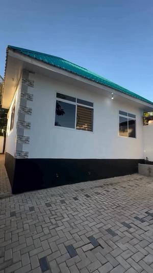 Nyumba ya vyumba viwili inapangishwa Salasala Majengo, Dar Es Salaam