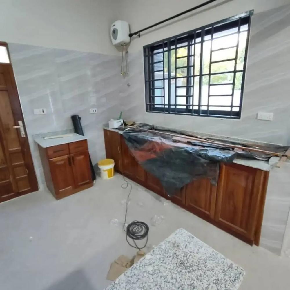 media -6