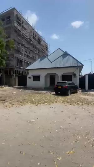 House for Sale in Makumbusho, Dar Es Salaam (380 sqm) House for Sale in Makumbusho, Dar Es Salaam (380 sqm)