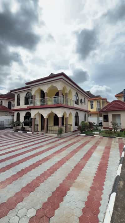 Nyumba ya vyumba viwili inapangishwa Mbezi Beach, Dar Es Salaam