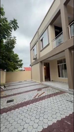 2 Bedrooms Apartment for Rent in Kinondoni, Dar Es Salaam