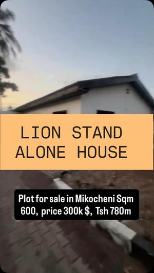 Nyumba ya vyumba vinne inauzwa Mikocheni, Dar Es Salaam (600 sqm) Nyumba ya vyumba vinne inauzwa Mikocheni, Dar Es Salaam (600 sqm)