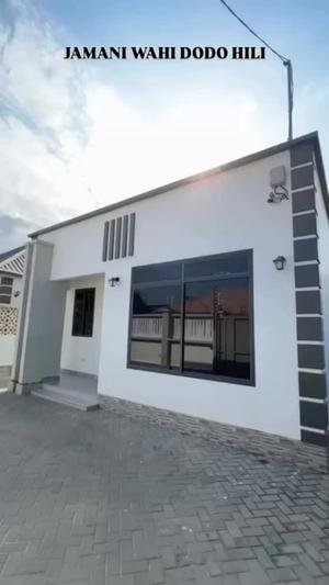 2 Bedrooms House for Rent in Ununio Beach, Dar Es Salaam 2 Bedrooms House for Rent in Ununio Beach, Dar Es Salaam