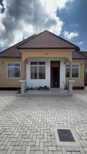 Nyumba ya vyumba vitatu inauzwa Ilazo, Dodoma Nyumba ya vyumba vitatu inauzwa Ilazo, Dodoma
