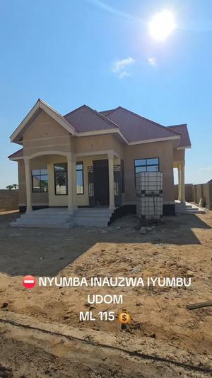 3 Bedrooms House for sale in Iyumbu, Dodoma 3 Bedrooms House for sale in Iyumbu, Dodoma