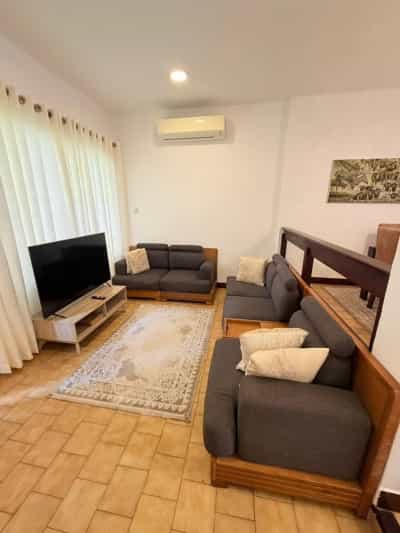 Villa (Furnished) ya vyumba vinne inapangishwa Oysterbay, Dar Es Salaam
