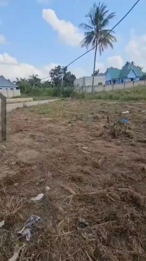 Kiwanja kinauzwa Goba Senter, Dar Es Salaam sqm 400