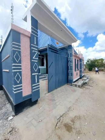 3 Bedrooms House for Sale in Mbagala Chamazi, Dar Es Salaam (400 sqm) 3 Bedrooms House for Sale in Mbagala Chamazi, Dar Es Salaam (400 sqm)