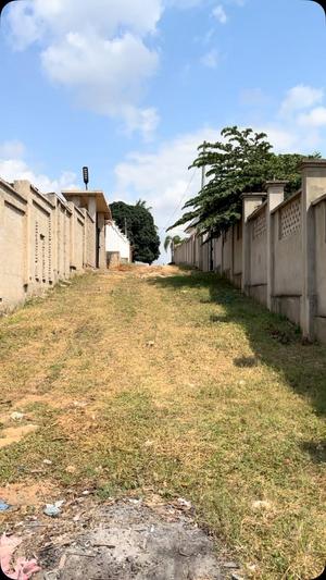 Kiwanja kinauzwa Goba Kwa Awazi, Dar Es Salaam (2300 sqm) Kiwanja kinauzwa Goba Kwa Awazi, Dar Es Salaam (2300 sqm)