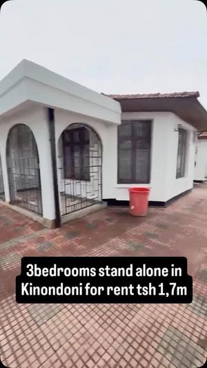 Nyumba ya vyumba vitatu inapangishwa Kinondoni, Dar Es Salaam Nyumba ya vyumba vitatu inapangishwa Kinondoni, Dar Es Salaam