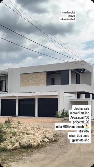 Kiwanja kinauzwa Mbweni Malindi, Dar Es Salaam sqm 700 Kiwanja kinauzwa Mbweni Malindi, Dar Es Salaam sqm 700