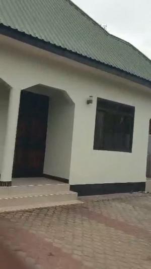 Apartment ya vyumba viwili inapangishwa Mwanagati Nyamata Shule, Dar Es Salaam Apartment ya vyumba viwili inapangishwa Mwanagati Nyamata Shule, Dar Es Salaam