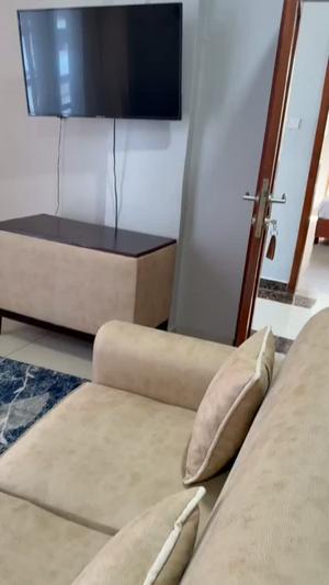 Apartment (Furnished) ya vyumba vitatu inapangishwa Kariakoo Livingstone, Dar Es Salaam Apartment (Furnished) ya vyumba vitatu inapangishwa Kariakoo Livingstone, Dar Es Salaam