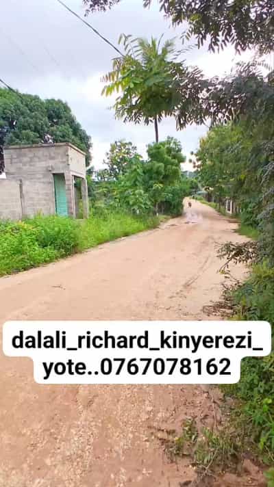 Kiwanja kinauzwa Tabata Kinyerezi Kifuru, Dar Es Salaam (324 sqm)