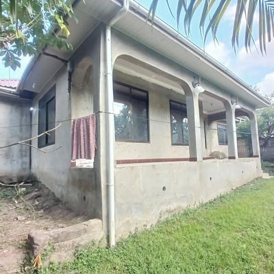 Nyumba ya vyumba vitatu inauzwa Temboni, Dar Es Salaam (625 sqm)