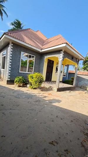 3 Bedrooms House for Rent in Chanika Buyuni, Dar Es Salaam 3 Bedrooms House for Rent in Chanika Buyuni, Dar Es Salaam