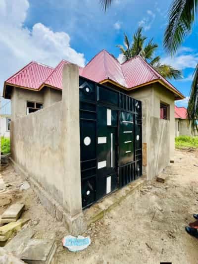 Nyumba ya vyumba vitatu inauzwa Kitonga, Ilala, Dar Es Salaam (350 sqm)