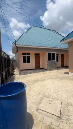 Nyumba ya chumba kimoja inapangishwa Kigamboni Kisiwani, Dar Es Salaam Nyumba ya chumba kimoja inapangishwa Kigamboni Kisiwani, Dar Es Salaam