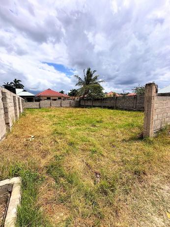 Residential/Commercial Plot for Sale in Tabata Kinyerezi Kibaga Songasi, Dar Es Salaam (450 sqm)