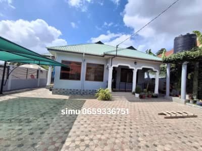 3 Bedrooms House for Rent in Kimara, Dar Es Salaam