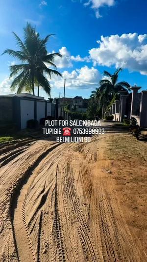 Kiwanja kinauzwa Kigamboni Kibada, Dar Es Salaam (900 sqm)