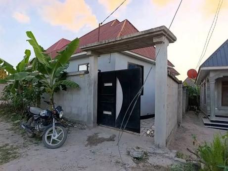 Nyumba ya vyumba vinne inauzwa Kivule, Dar Es Salaam Nyumba ya vyumba vinne inauzwa Kivule, Dar Es Salaam