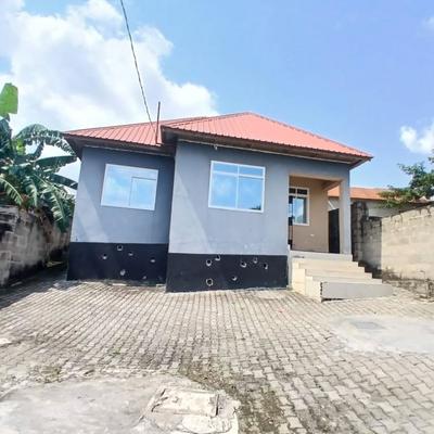 3 Bedrooms House for Sale in Kimara Mwisho, Dar Es Salaam (400 sqm)