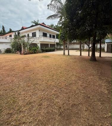 Nyumba ya vyumba vitano inapangishwa Masaki, Dar Es Salaam Nyumba ya vyumba vitano inapangishwa Masaki, Dar Es Salaam