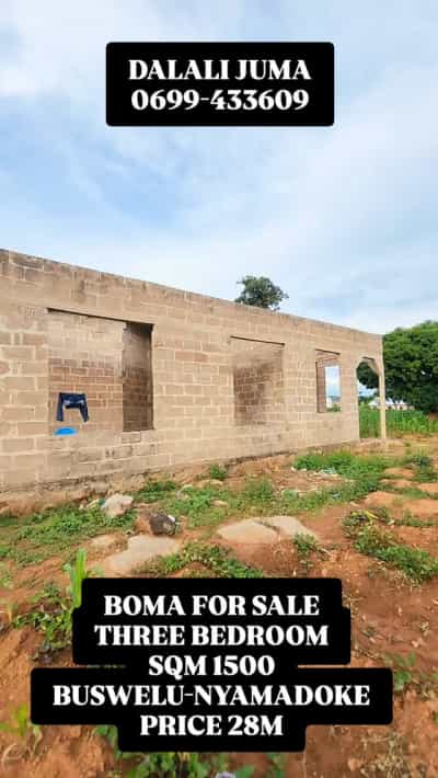 Nyumba ya vyumba vitatu inauzwa Buswelu Nyamadoke, Mwanza (1500 sqm)