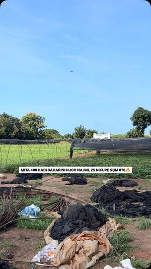 Beach Plot for Sale in Kigamboni Beach Kijangani, Dar Es Salaam (876 sqm) Beach Plot for Sale in Kigamboni Beach Kijangani, Dar Es Salaam (876 sqm)